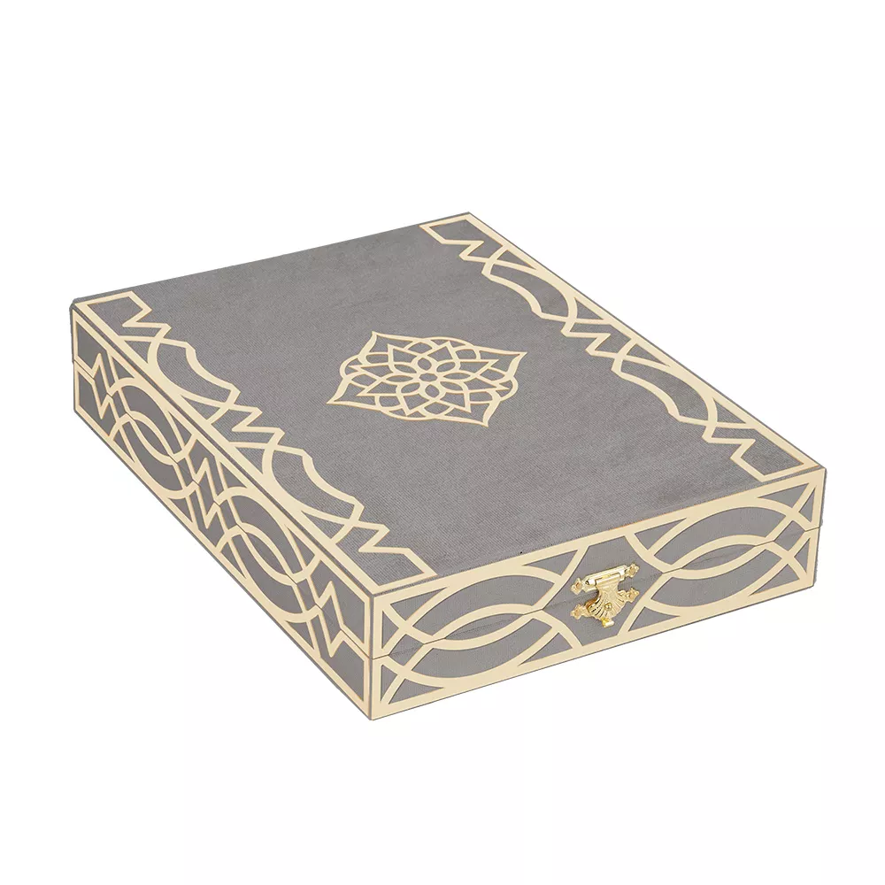 Qur'an Al-Kareem With Velvet Box (Hafiz Size, Rose Figured, Black) - Thumbnail